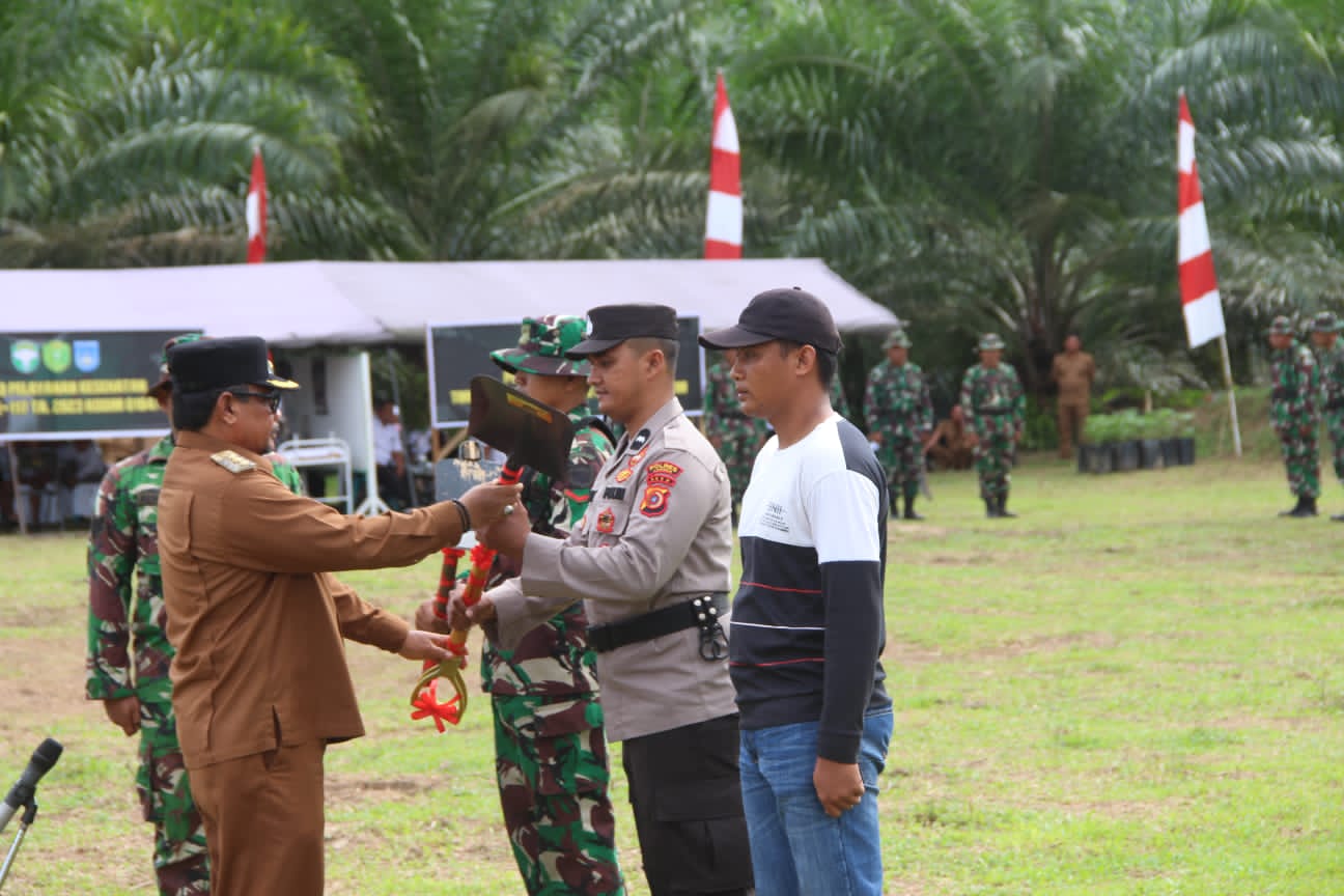 Pj. Walikota Langsa Pimpin Upacara Pembukaan TNI Manunggal Membangun Desa (TMMD) ke-117 TA 2023