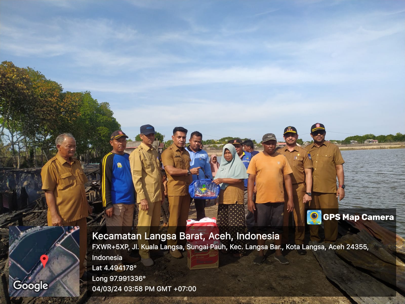 Pemko Langsa Salurkan Bantuan Masa Panik Kepada Korban Kebakaran Di Kuala Lansga